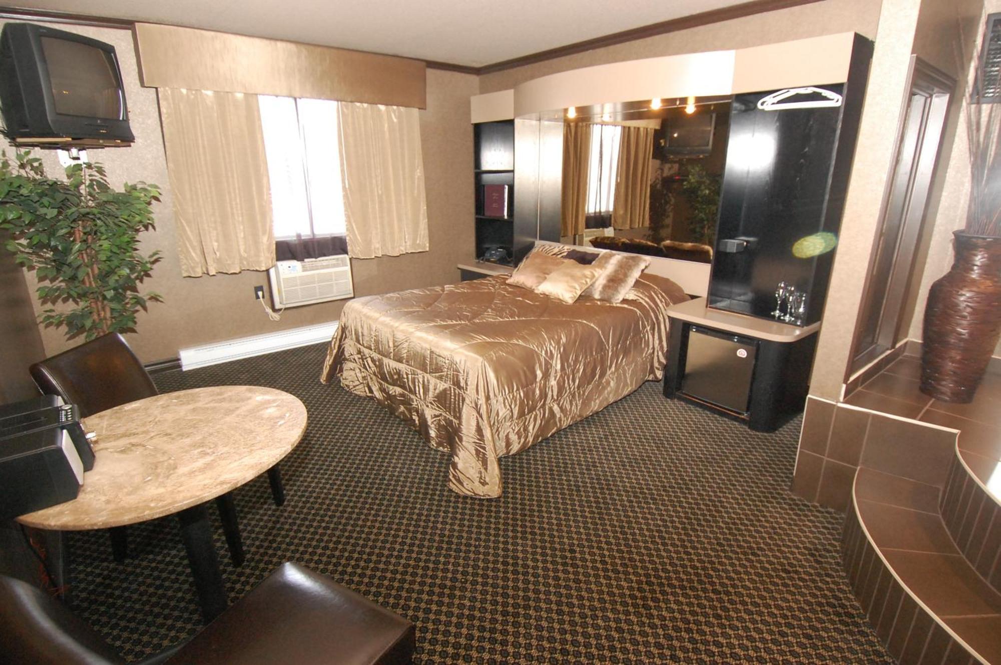 Motel Capri Et Suites Repentigny Ngoại thất bức ảnh